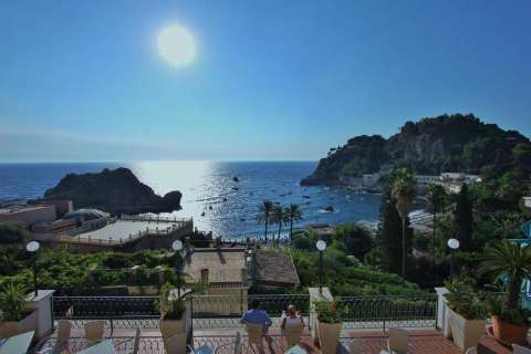 Pernottamento - Baia Azzurra - Vista dall'esterno - TAORMINA