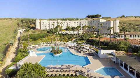Accommodation - Mangia's Selinunte Resort - Pool view - Palermo