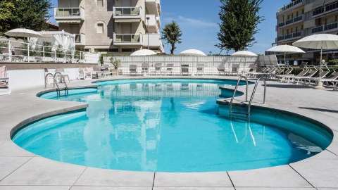 Alojamiento - Oxygen Lifestyle Hotel - Vista al Piscina - VISERBELLA