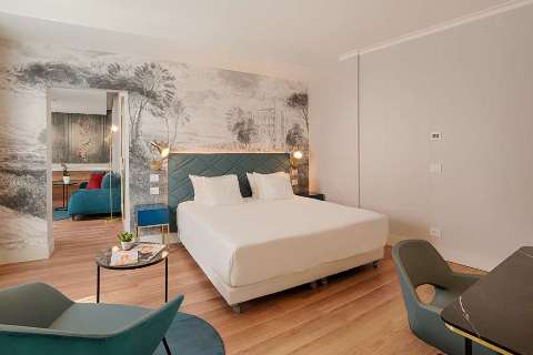 Accommodation - NH Collection Fori Imperiali - Guest room - Rome