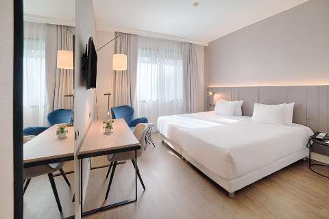 Accommodation - NH Villa Carpegna - Guest room - Rome