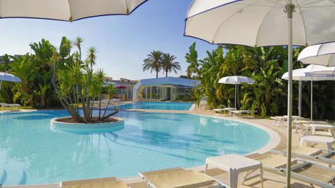 Unterkunft - VOI Arenella Resort - Ansicht der Pool - Catania