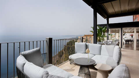 Bar/Lounge