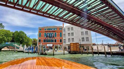 Accommodation - Hotel Santa Chiara - Exterior view - Venice