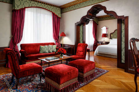 Guest room