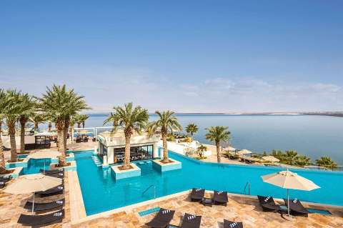 Acomodação - Hilton Dead Sea Resort and Spa - Vista para a Piscina - Sweimeh