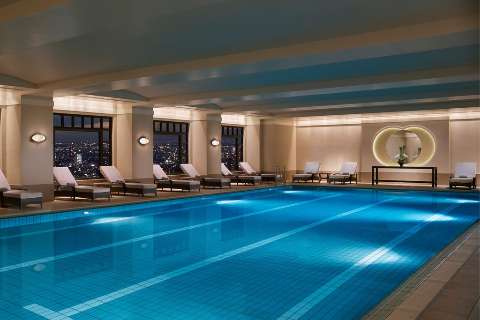 Unterkunft - The Ritz-Carlton, Tokyo - Ansicht der Pool - Tokyo