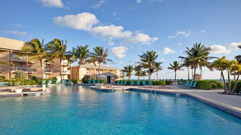 Unterkunft - The Grand Caymanian Resort - Ansicht der Pool - Grand Cayman