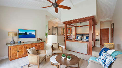Guest room