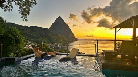 Accommodation - Green Fig Resort & Spa - Pool view