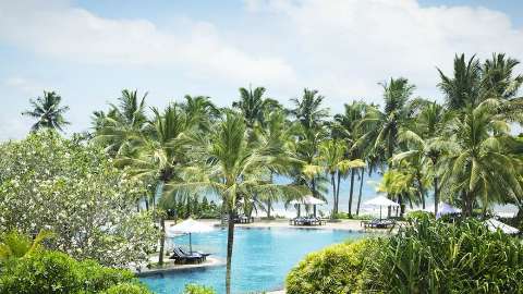 Accommodation - Taj Bentota Resort & Spa - Pool view