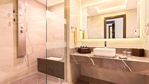 Guest room