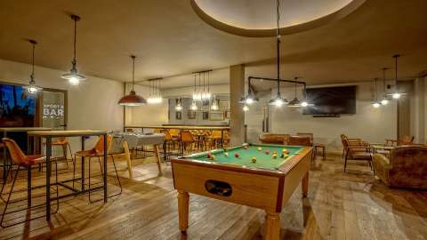 Bar/Lounge