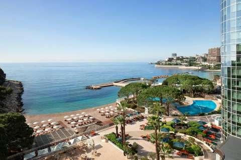 Accommodation - Le Meridien Beach Plaza - Pool view - Monte Carlo