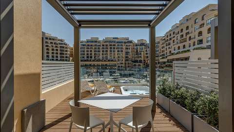 Accommodation - Hilton Malta - Guest room