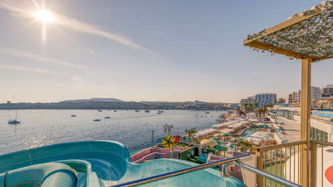 Accommodation - AX ODYCY - Pool view