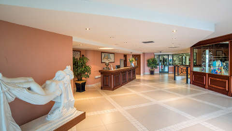 Accommodation - Grand Hotel Excelsior - Malta