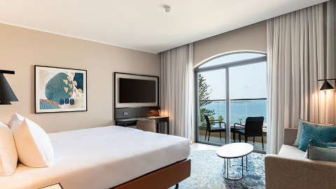 Accommodation - DoubleTree by Hilton Malta - Malta