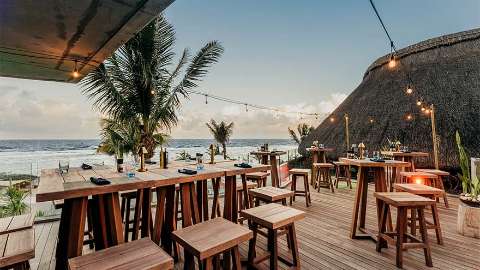 Accommodation - Radisson Blu Poste Lafayette Resort & Spa - Bar/Lounge