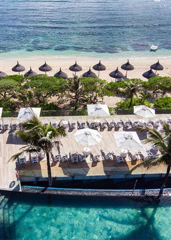 Accommodation - Radisson Blu Poste Lafayette Resort & Spa - Pool view