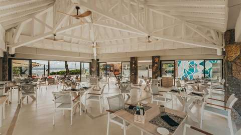 Accommodation - Radisson Blu Poste Lafayette Resort & Spa - Restaurant