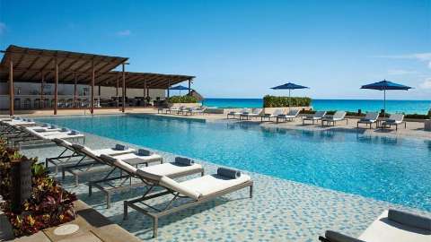 Unterkunft - Secrets The Vine Cancun - Ansicht der Pool - Cancun