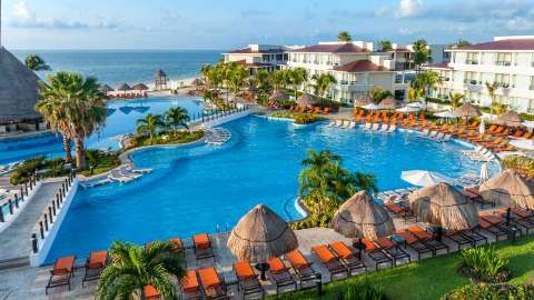 Accommodation - Moon Palace Nizuc - Pool view - Cancun