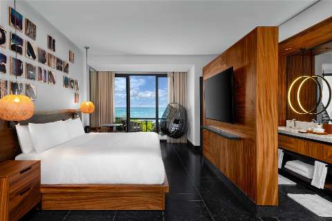 Guest room