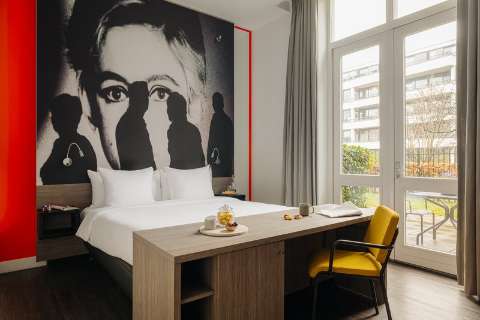 Accommodation - The Manor Amsterdam - Guest room - AMSTERDAM