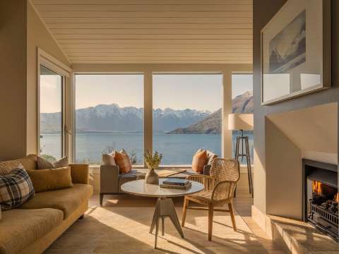 Accommodation - Rosewood Matakauri - Guest room - Queenstown