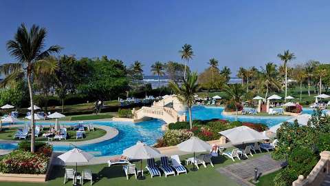 Alojamiento - Intercontinental Muscat - Vista al Piscina - Muscat