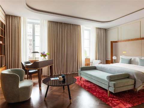 Guest room