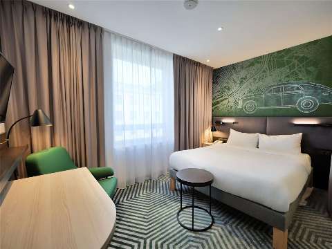Guest room