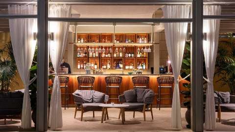 Bar/Lounge