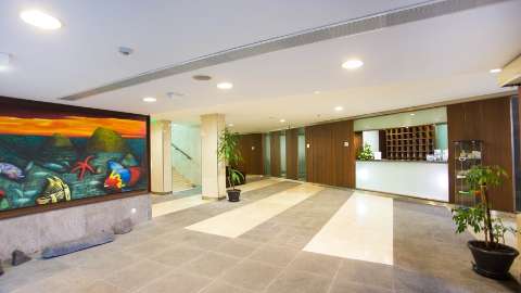 Accommodation - Antillia Hotel - Lobby view