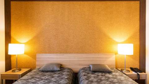 Accommodation - Antillia Hotel - Guest room