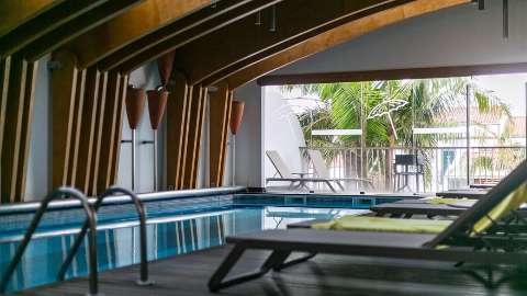 Accommodation - Hotel Ponta Delgada - Pool view