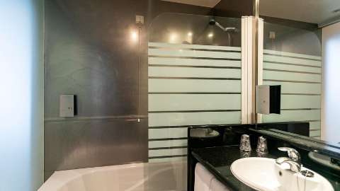 Accommodation - Hotel Ponta Delgada - Guest room