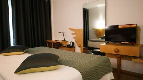 Accommodation - Hotel Ponta Delgada - Guest room