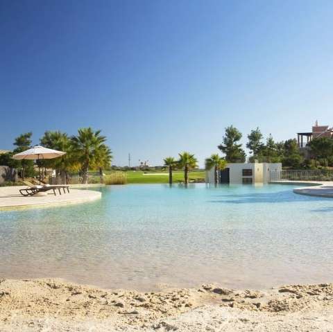 Accommodation - Cascade Wellness Resort - Pool view - LAGOS