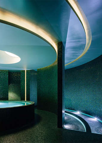 The Leading Hotels of the World