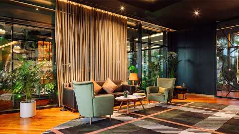 The Leading Hotels of the World