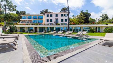 Accommodation - Pestana Quinta Prestrello - Pool view - Funchal