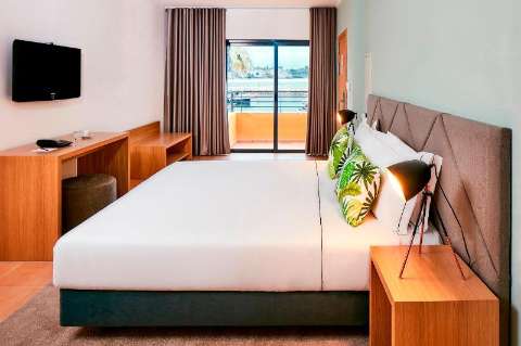 Acomodação - NH Marina Portimao Resort - Quarto de hóspedes - Portimao