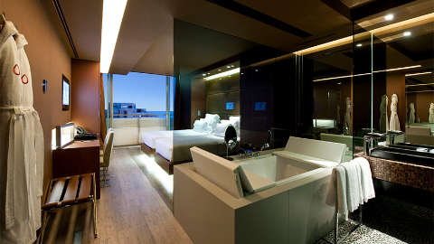 Guest room