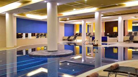 Pernottamento - Pestana Casino Park Ocean & Spa Hotel - Vista della piscina