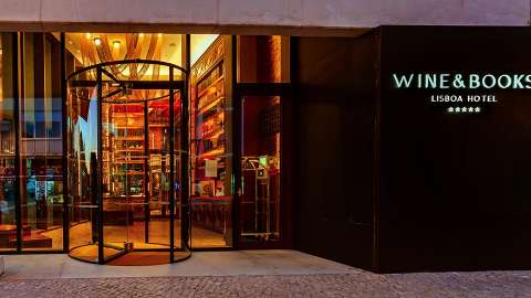 Accommodation - Wine & Books Lisboa Hotel - Exterior view - Lisbon