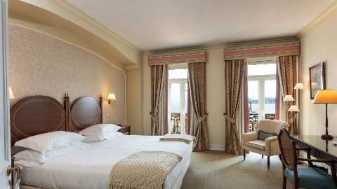 Accommodation - As Janelas Verdes - Guest room - Lisbon