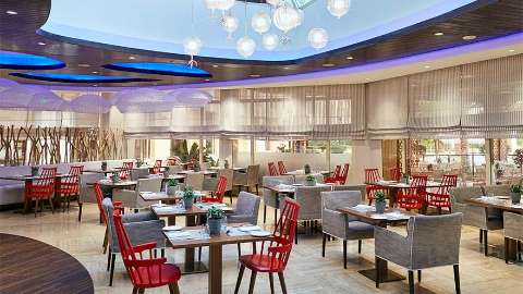 Accommodation - InterContinental Hotels DOHA BEACH & SPA - Restaurant