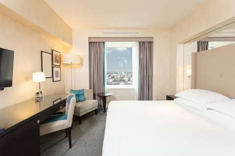 Accommodation - Sheraton Bucharest Hotel - Guest room - Bucharest